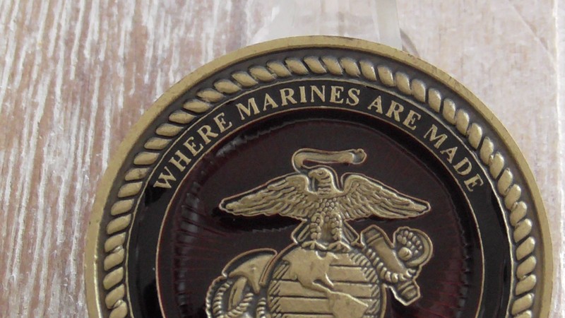 USMC MCRD San Diego Marine Corps Recruit Depot Challenge Coin #F307 gallery