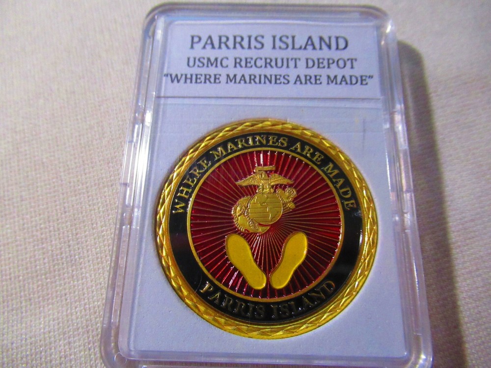 PARRIS ISLAND - USMC RECRUIT DEPOT Challenge Coin