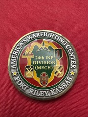 Army Challenge Coin 24th Infantry Division Command Sergeant Major E452