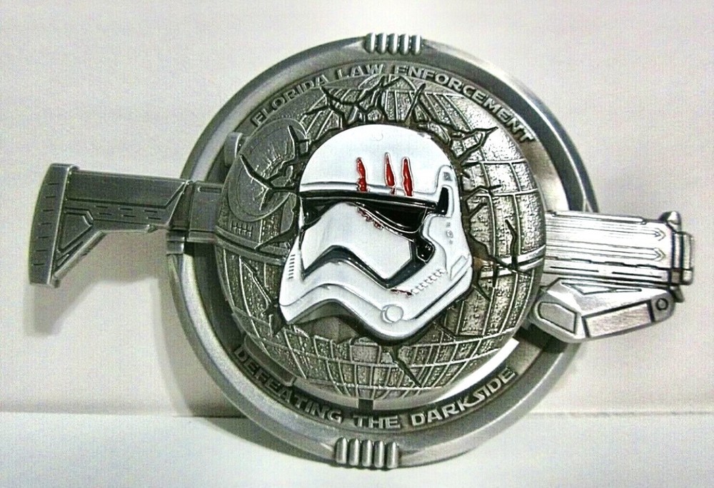 💥RARE DISNEY STAR WARS STORMTROOPER Lucasfilm Challenge Coin Florida Police