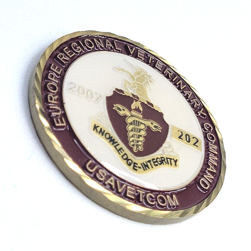 VS HQ 30th Medical Brigade Europe Regional Veterinary Command Challenge Coin gallery