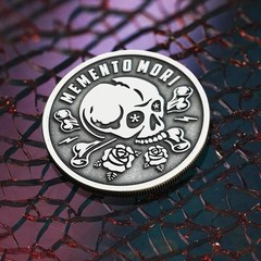 Memento Mori Challenge Coin – Antique Silver EDC Reminder for Luck & Protection