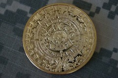 Novelty Collectible Mayan Calendar Gold Plated Challenge Coin Clear Hard Case
