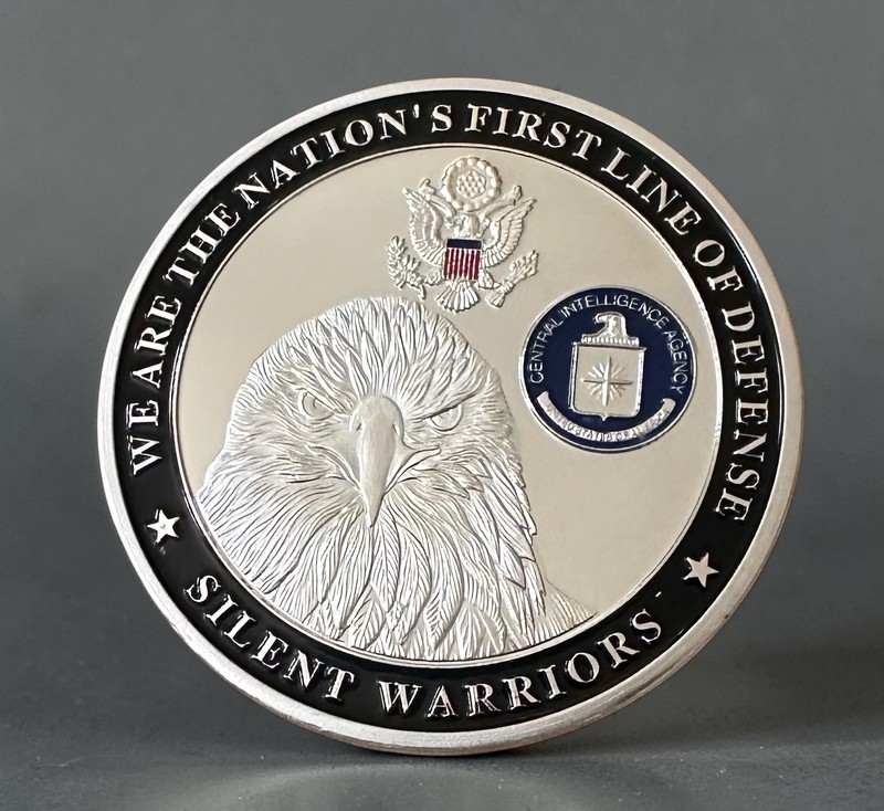 Central Intelligence Agency CIA Special Agent Challenge Coin in Velvet Case gallery
