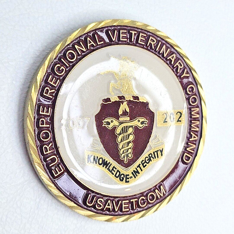 VS HQ 30th Medical Brigade Europe Regional Veterinary Command Challenge Coin gallery