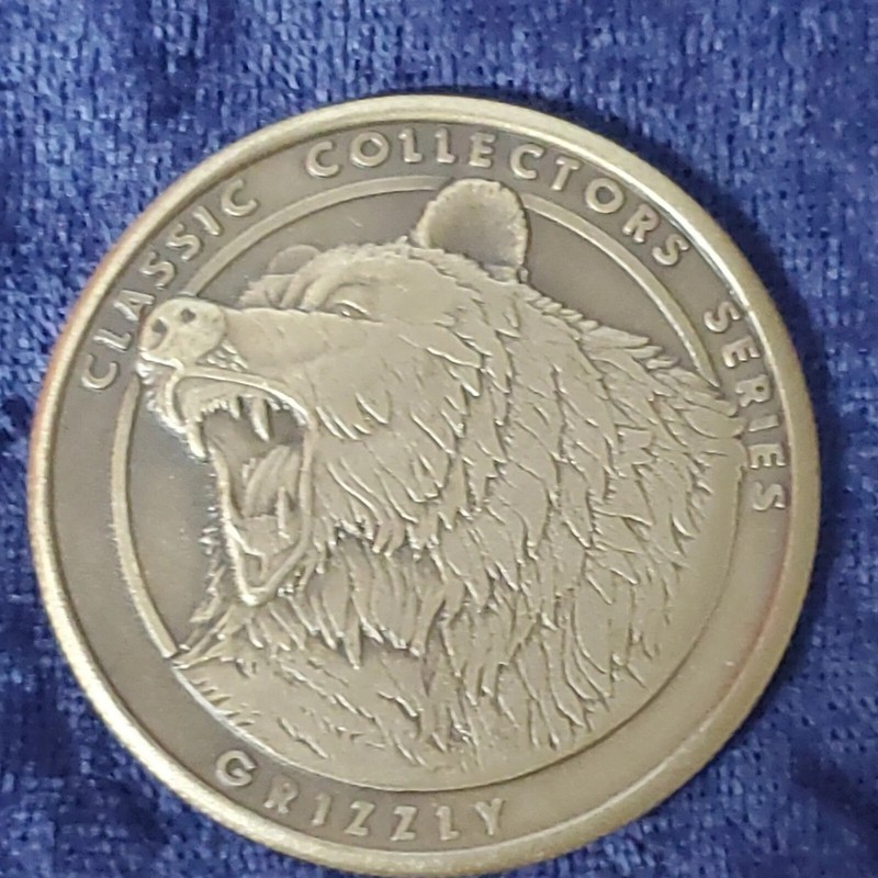 2 NRA NATIONAL RIFLE ASSOCIATION Coin Token CLASSIC COLLECTOR'S SERIES Big Game gallery