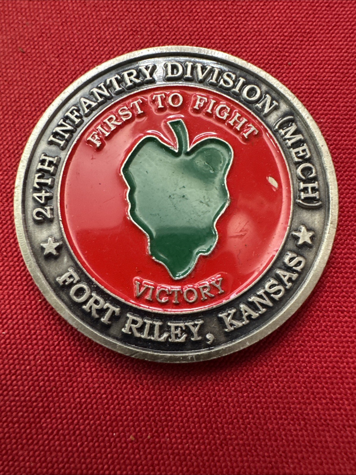 Army Challenge Coin 24th Infantry Division Assistant Division Commander E451 gallery