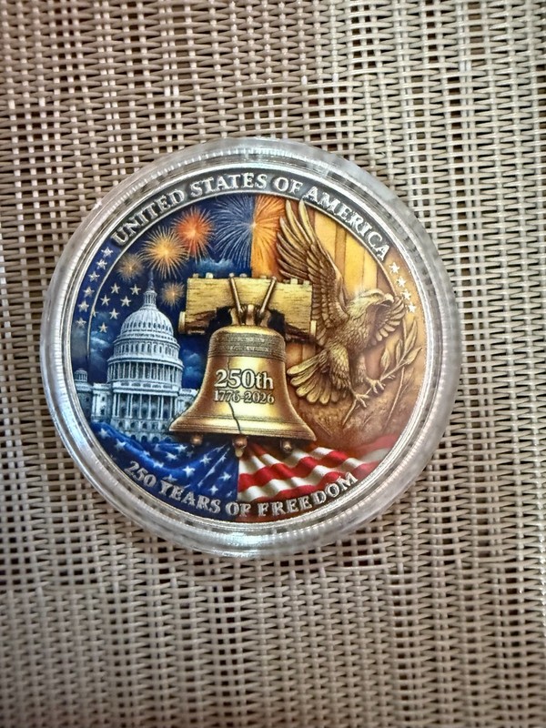 United States 250 Anniversary Challenge Coin Commemorative Collectible H 1-pc gallery