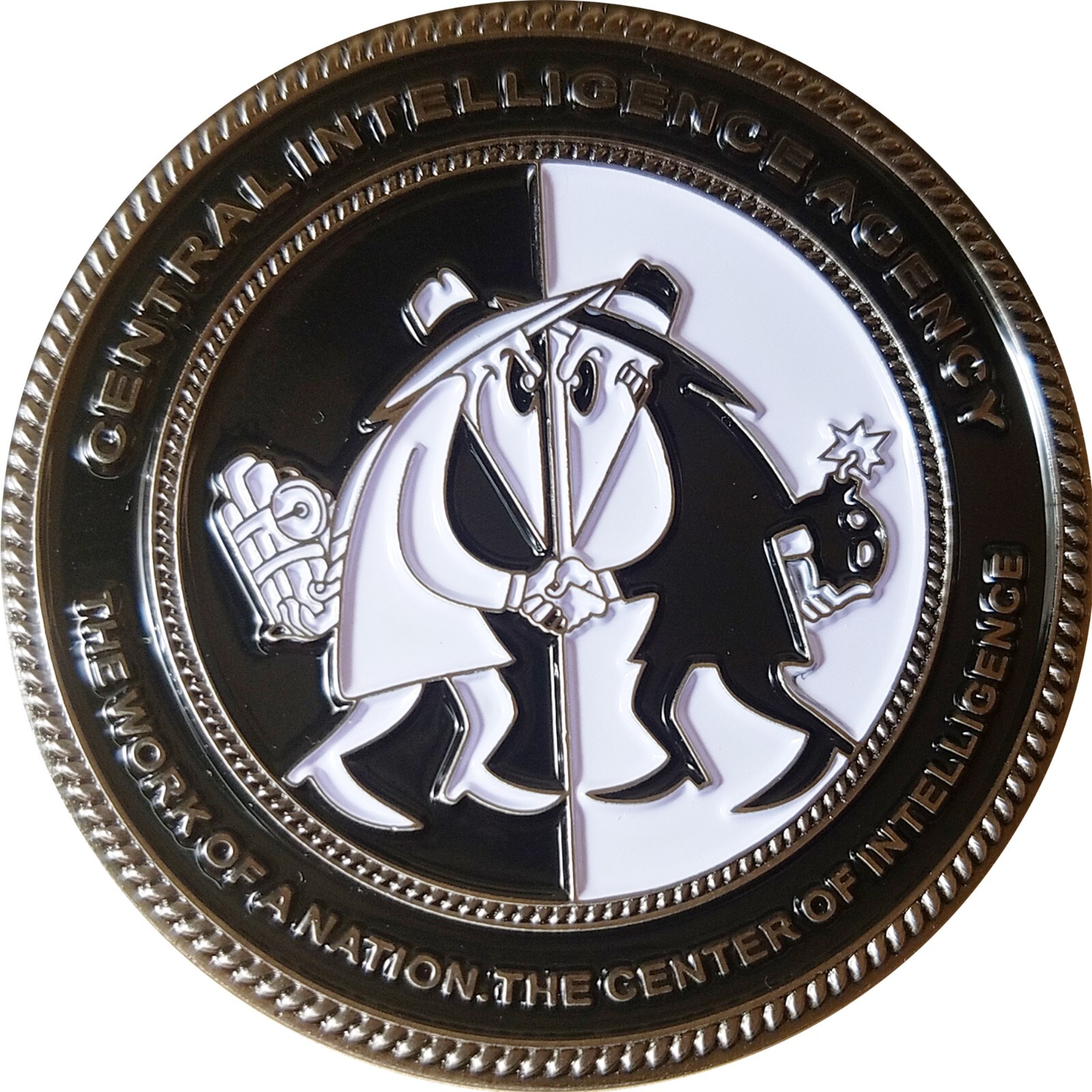 CIA SPY VS SPY CENTRAL INTELLIGENCE AGENCY CHALLENGE COIN. 2" 40 gallery