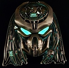 🔥MIAMI ICE PREDATOR CHALLENGE COIN 🔥GOLD W/ GREEN EYES🔥