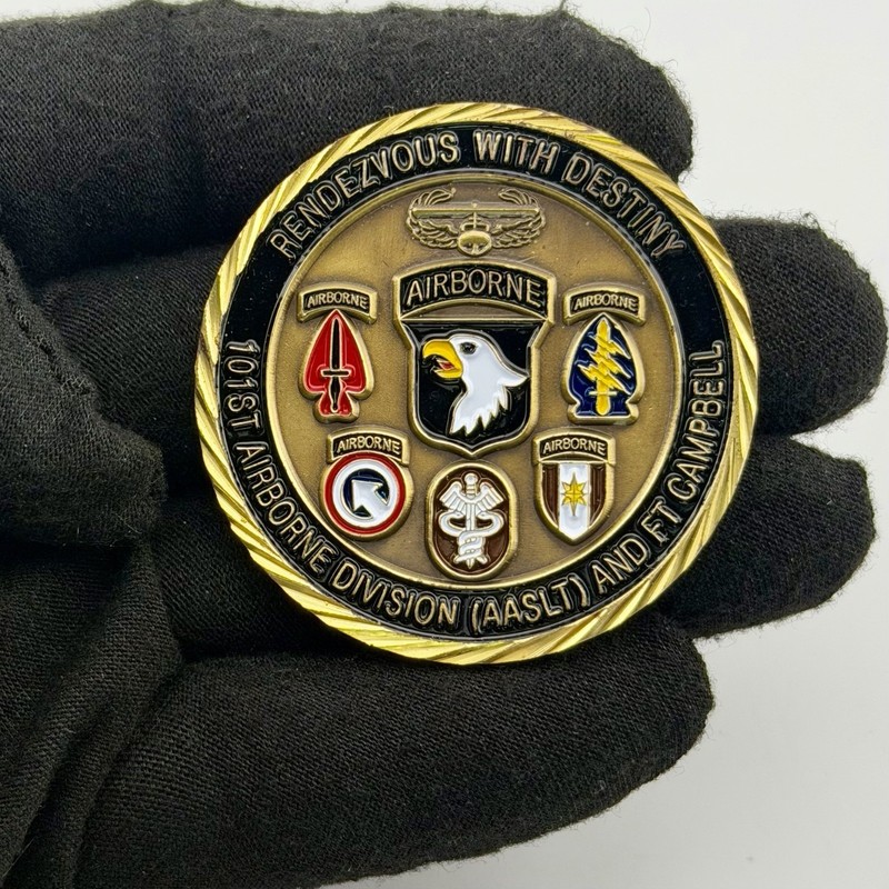 101st Airborne Division CSM Challenge Coin Air Assault Fort Campbell E-9 gallery