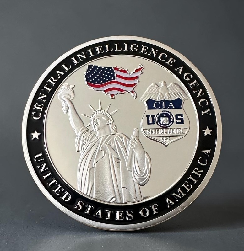 Central Intelligence Agency CIA Special Agent Challenge Coin in Velvet Case gallery