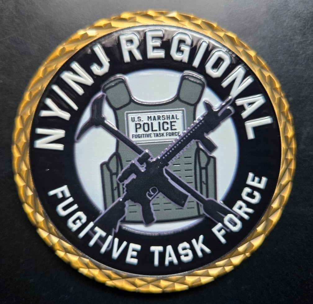 US MARSHAL NEW YORK/ NEW JERSEY REGIONAL FUGITIVE TASK FORCE CHALLENGE COIN gallery