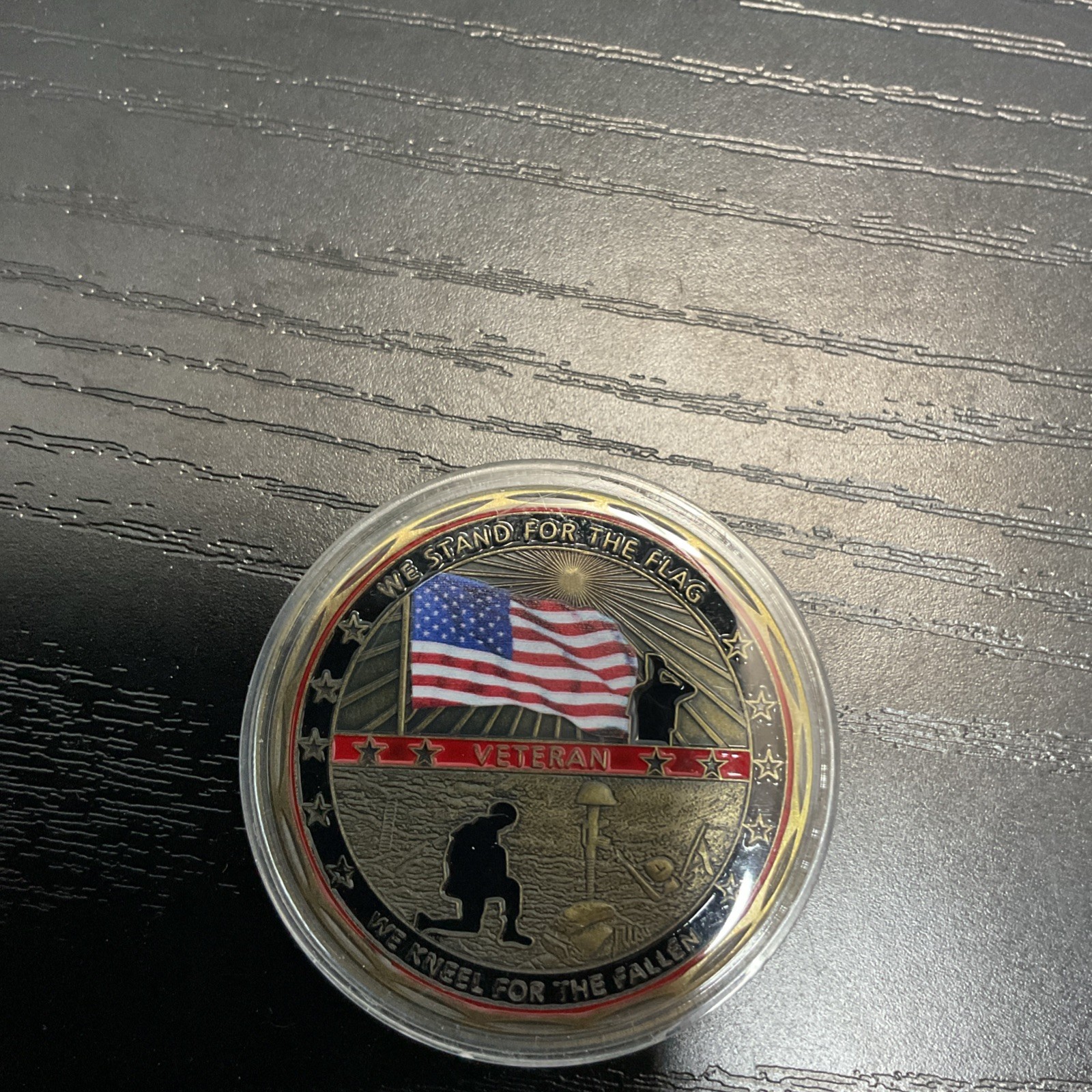 USA Military Challenge Coin WE STAND FOR THE FLAG-WE KNEEL TO THE FALLEN gallery