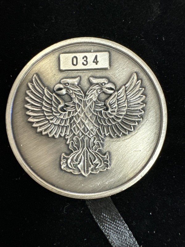 VHTF US State Department American Embassy Moscow Russia Velvet Display Box #034 gallery