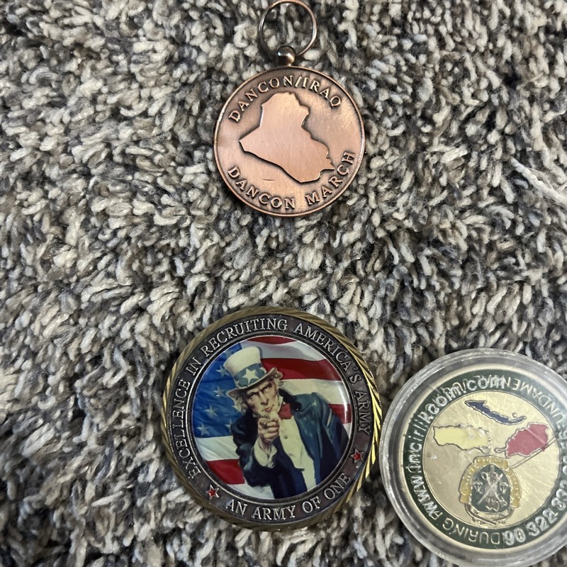 Iraqi Military Challenge Coin Lot Of 19 gallery