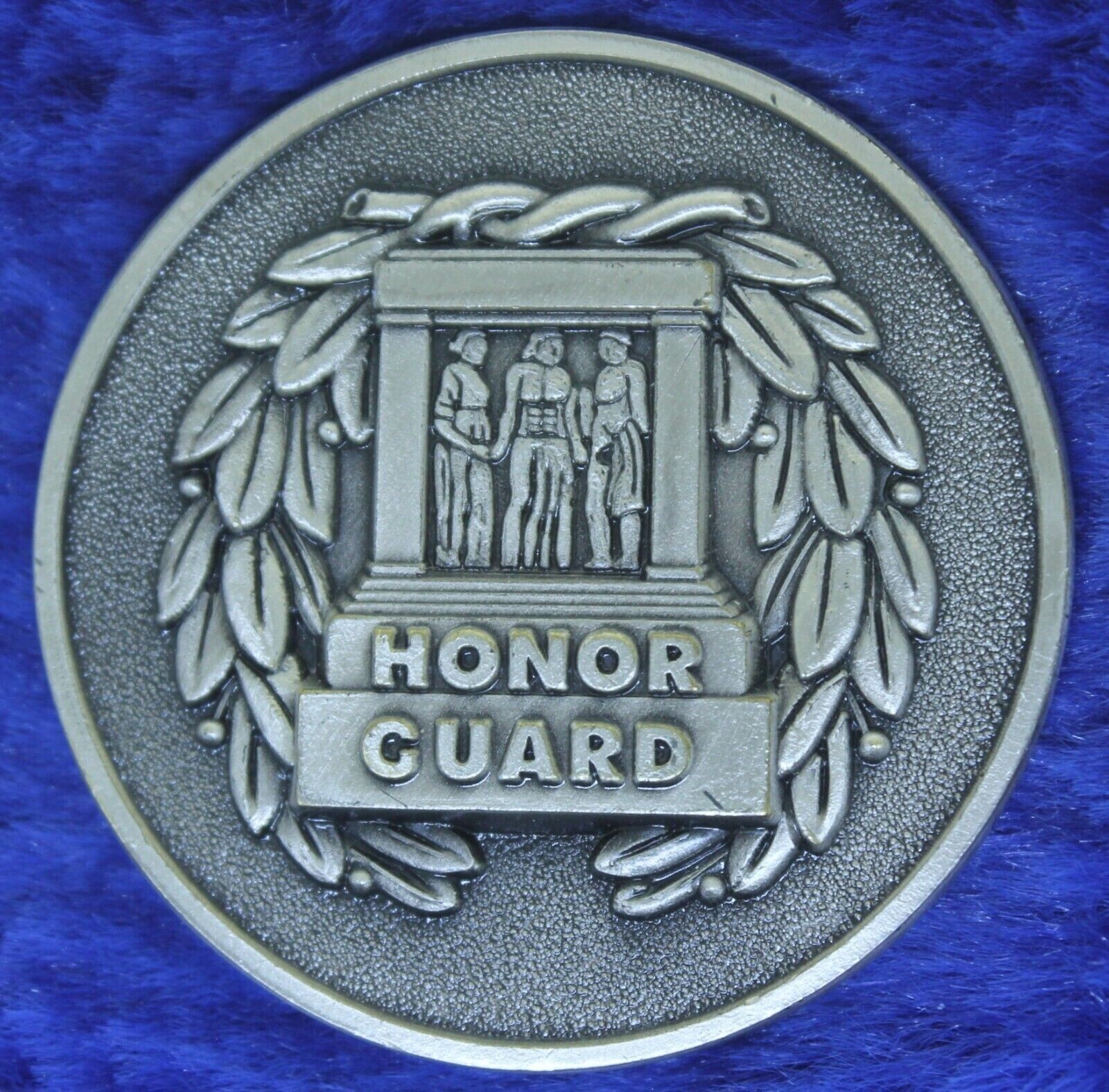 US Army Honor Guard Tomb of Unknown Soldier Arlington Cemetery Challenge Coin gallery