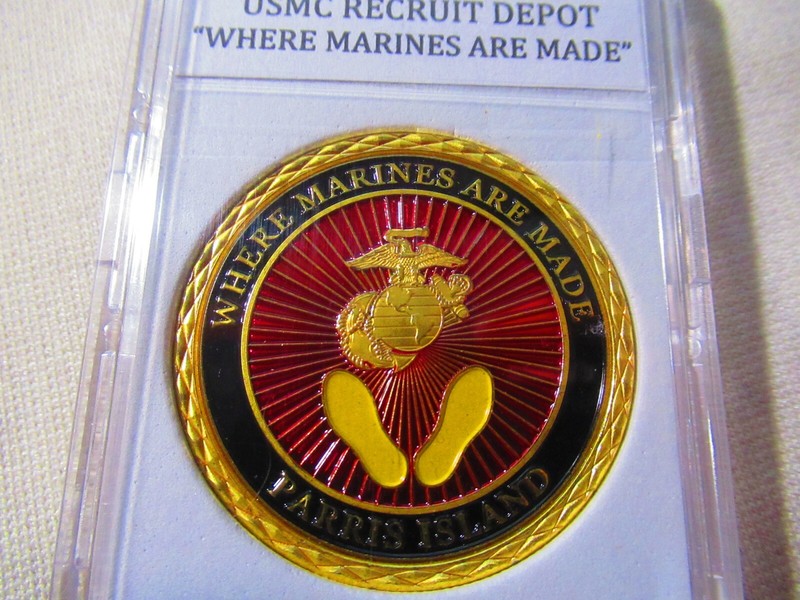 PARRIS ISLAND - USMC RECRUIT DEPOT Challenge Coin gallery