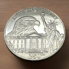 *Patriotic 250TH ANNIVERSARY USA NEW!* 1776-2026 Commemorative Coin Medal SV