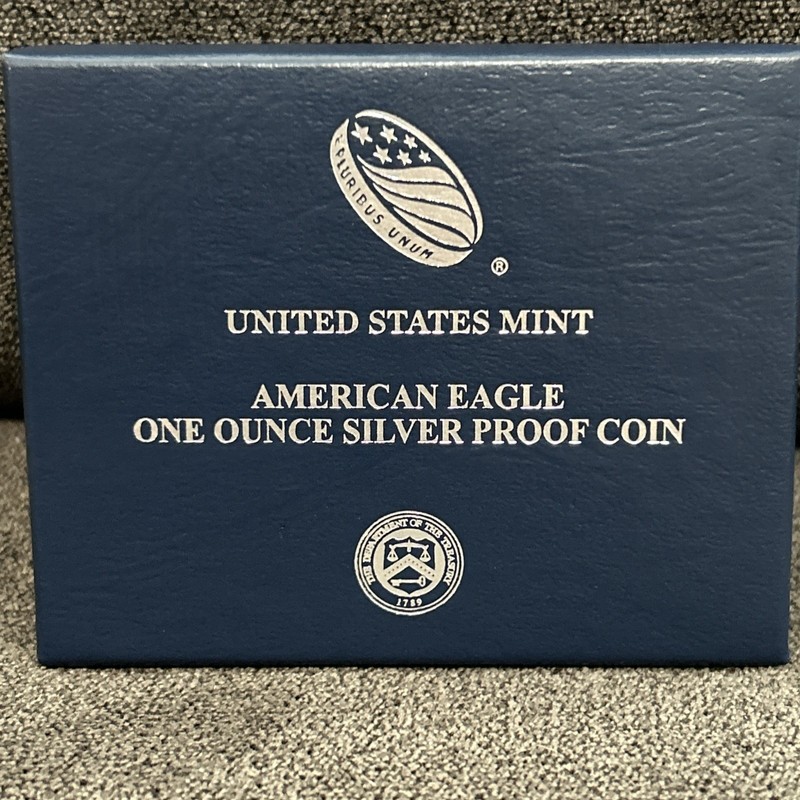 250th Anniversary United States Navy American Eagle One Ounce Silver Proof Coin gallery