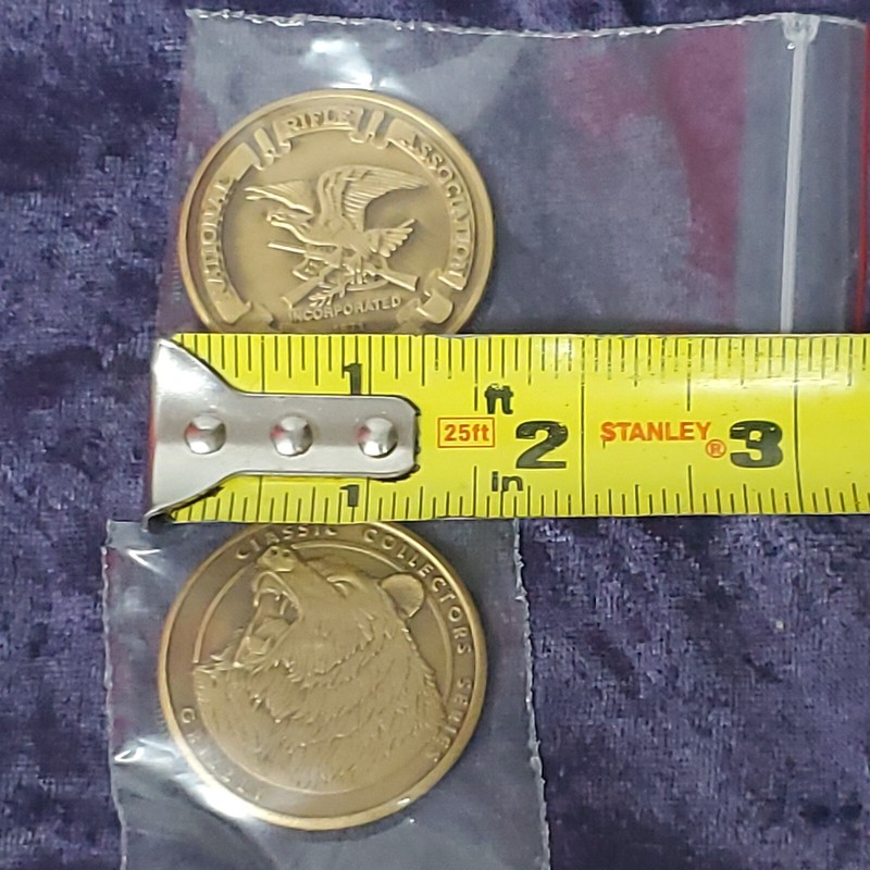 2 NRA NATIONAL RIFLE ASSOCIATION Coin Token CLASSIC COLLECTOR'S SERIES Big Game gallery