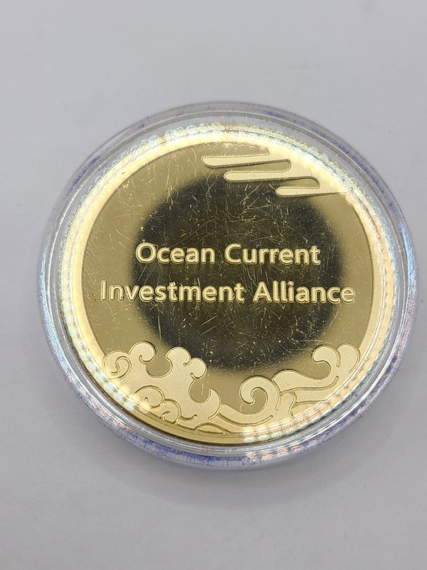 Ocean Current Investment Alliance 10th Anniversary Gold 2-inch Coin gallery