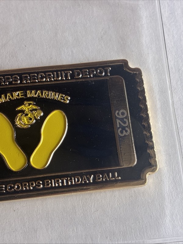 USMC Marine Corps Recruit Depot Birthday Ball Challenge Coin 2017 gallery