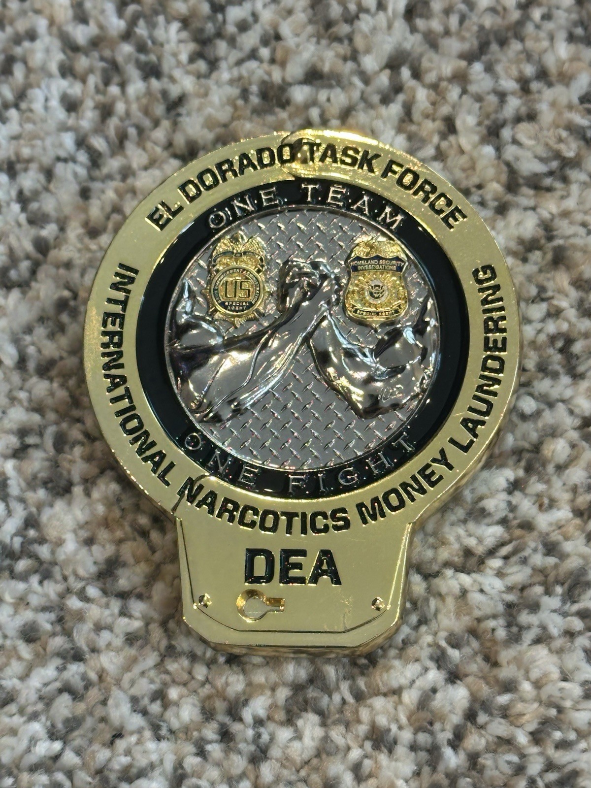 🔥HSI DEA CHALLENGE COIN 🔥Handcuff EL Dorado Task force. gallery