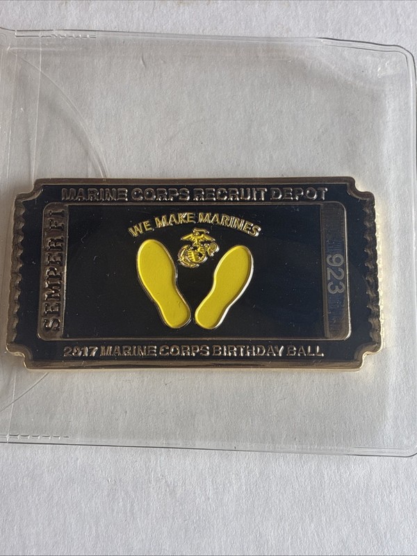 USMC Marine Corps Recruit Depot Birthday Ball Challenge Coin 2017 gallery